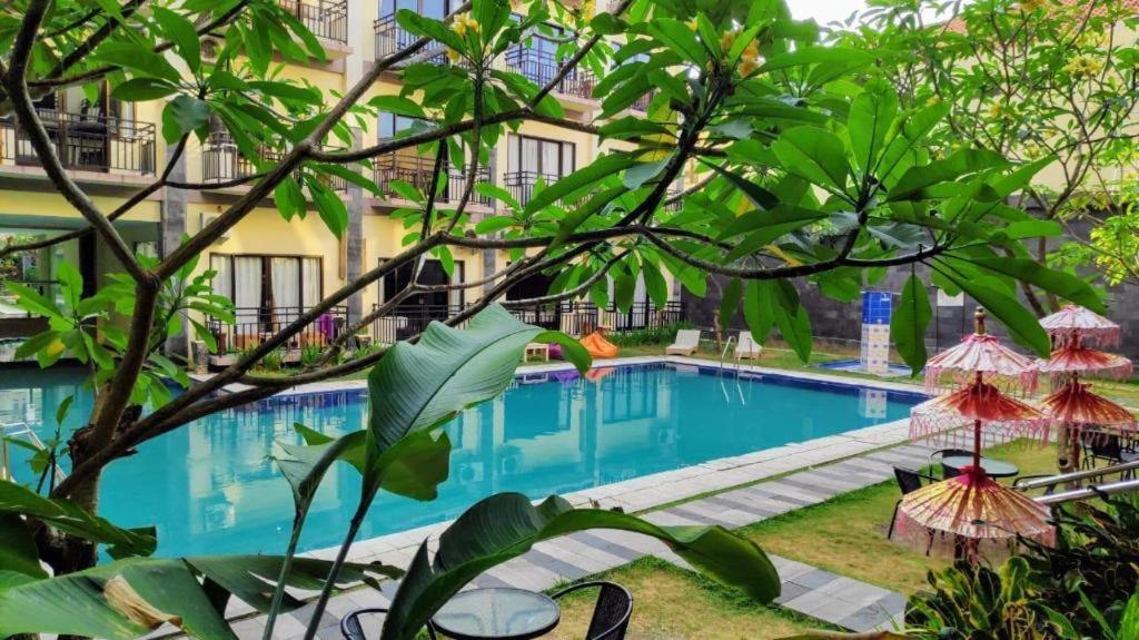 Legian The Aroma'S Of Bali Hotel & Residence מראה חיצוני תמונה